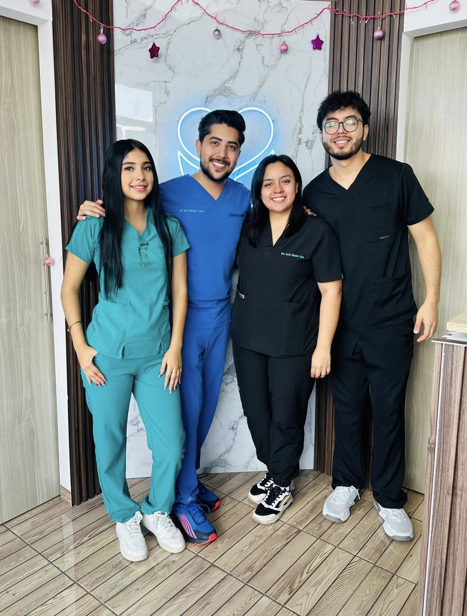 Equipo de dentistas de Bocas & Boquitas